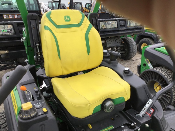 2023 John Deere Z930M Mower/Zero Turn