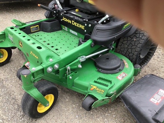 2023 John Deere Z930M Mower/Zero Turn