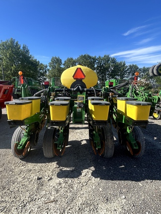 2005 John Deere 1770NT Planter