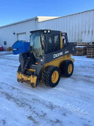 2018 John Deere 324G Skid Steer Loader