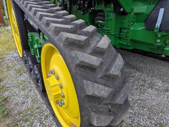2024 John Deere 8RT 370 Tractor Rubber Track