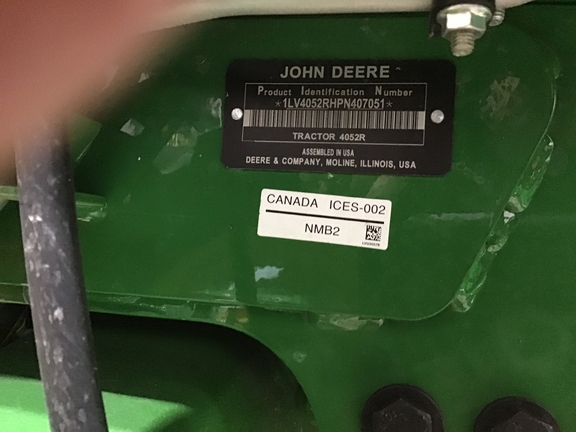 2023 John Deere 4052R Tractor Compact