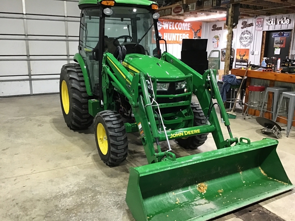 2023 John Deere 4052R Tractor Compact