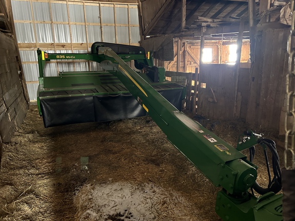 2019 John Deere 835 Mower Conditioner