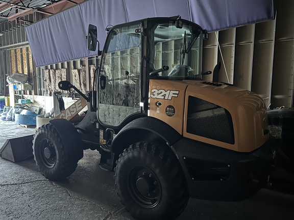 2021 Case 321F Compact Utility Loader