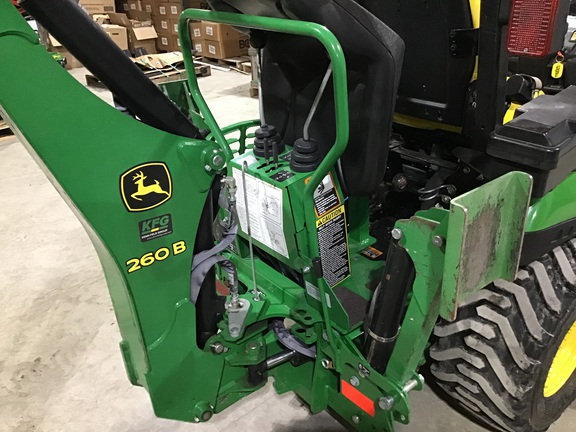 2019 John Deere 1025R Tractor Compact