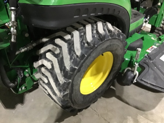 2019 John Deere 1025R Tractor Compact