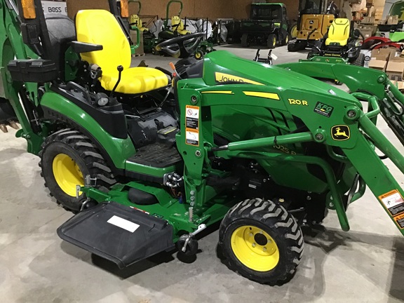 2019 John Deere 1025R Tractor Compact