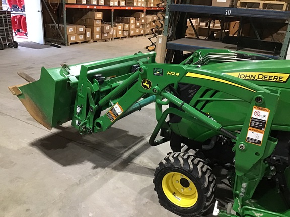 2019 John Deere 1025R Tractor Compact