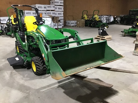 2019 John Deere 1025R Tractor Compact