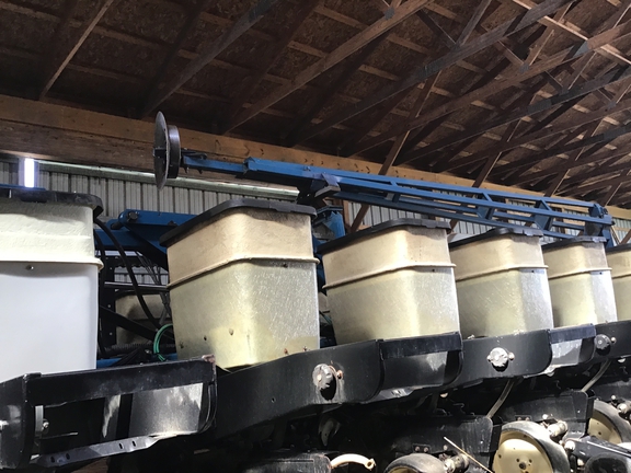 Kinze 2600 Planter