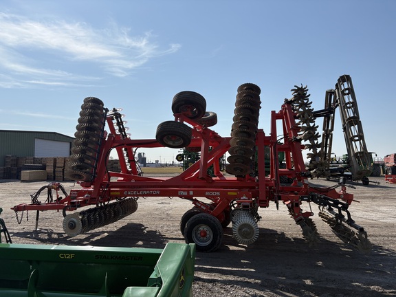 2016 Misc Excelerator 8005-25 Misc