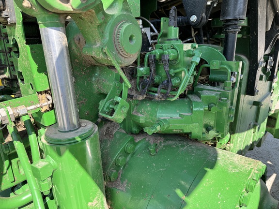 2021 John Deere 8RT 370 Tractor Rubber Track