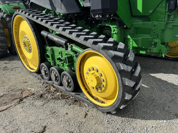 2021 John Deere 8RT 370 Tractor Rubber Track