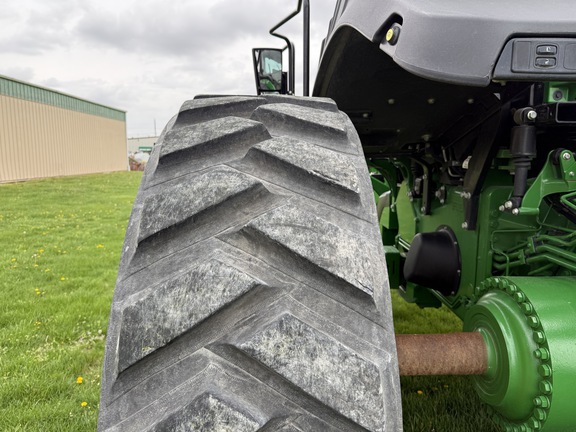 2021 John Deere 8RT 370 Tractor Rubber Track