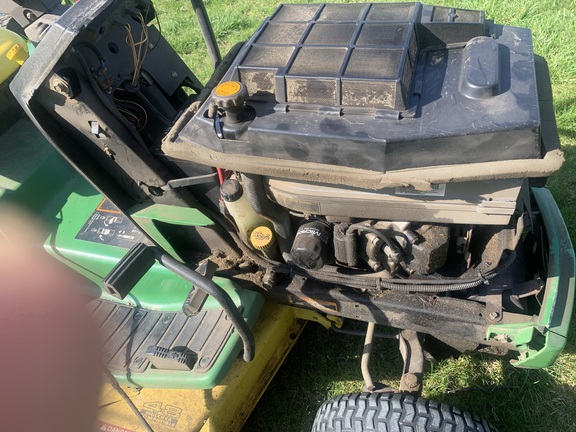 1995 John Deere LX188 Garden Tractor