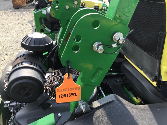 2023 John Deere Z950R Mower/Zero Turn