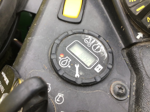 2023 John Deere Z950R Mower/Zero Turn