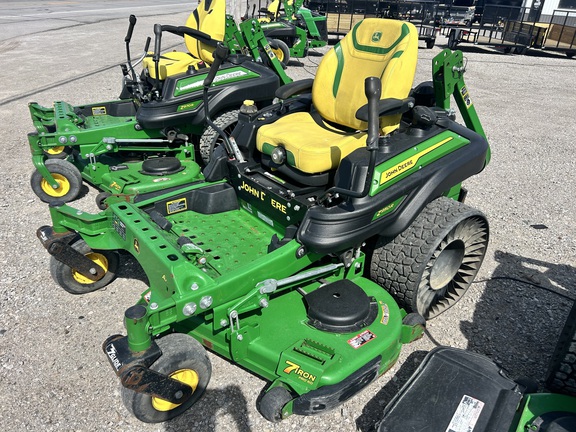 2023 John Deere Z950R Mower/Zero Turn