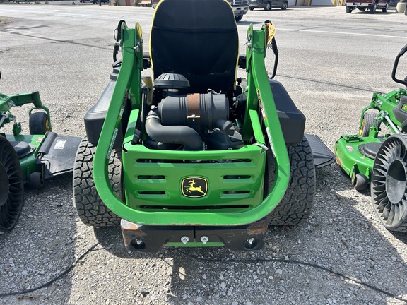2023 John Deere Z950R Mower/Zero Turn