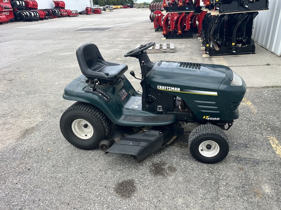 2001 Craftsman LT1000 Garden Tractor