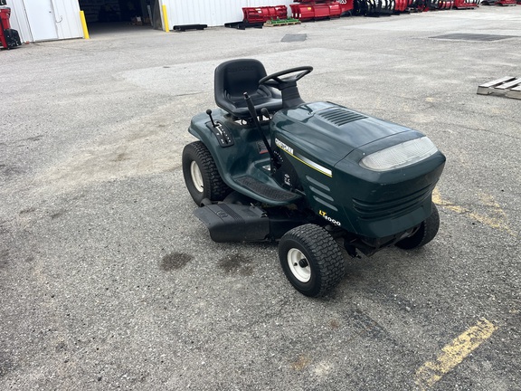2001 Craftsman LT1000 Garden Tractor