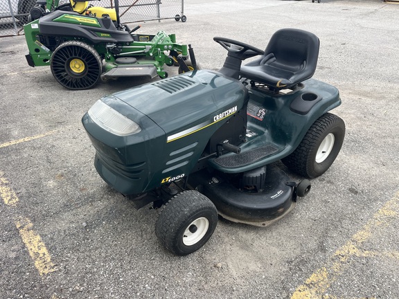 2001 Craftsman LT1000 Garden Tractor