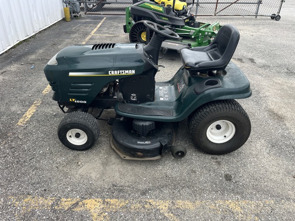 2001 Craftsman LT1000 Garden Tractor