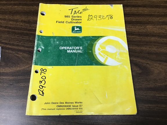 1998 John Deere 985 Field Cultivator