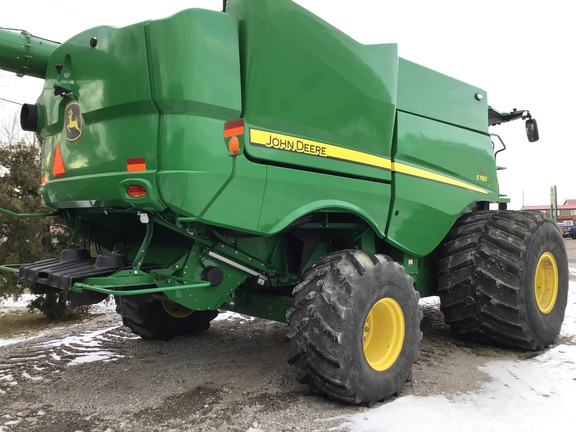 2023 John Deere S780 Combine