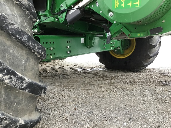 2023 John Deere S780 Combine