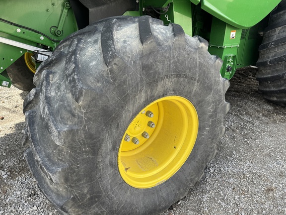 2023 John Deere S780 Combine
