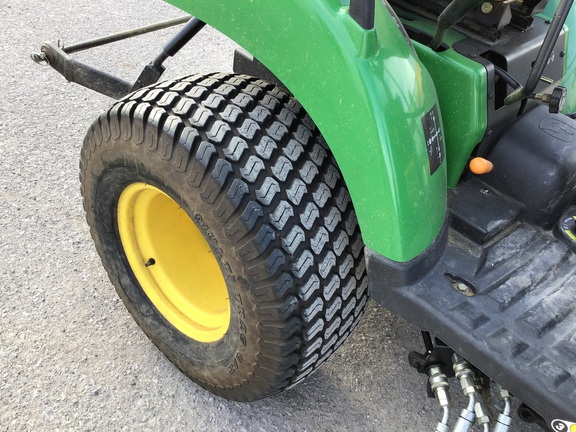 2006 John Deere 2305 Tractor Compact