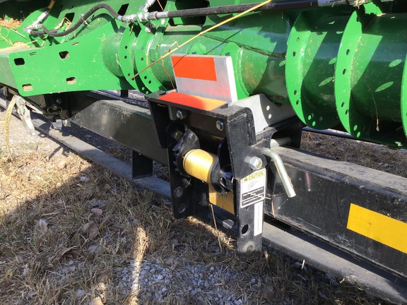 2018 Unverferth AWS-36 Header Transport