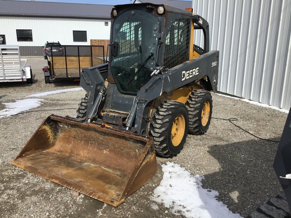2013 John Deere 318D Skid Steer Loader