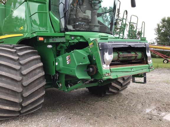 2019 John Deere S780 Combine