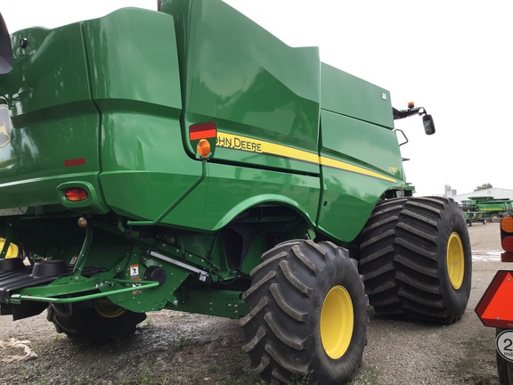 2019 John Deere S780 Combine