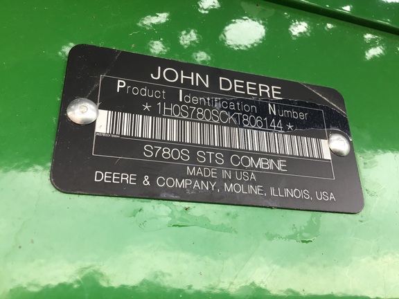 2019 John Deere S780 Combine