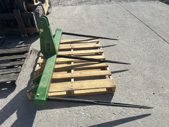 2015 Frontier HS2003 Bale Spear