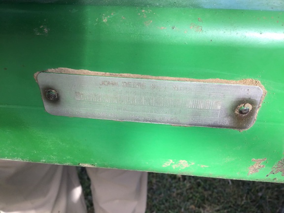 1997 John Deere 980 Field Cultivator