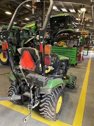 2019 John Deere 1025R Tractor Compact