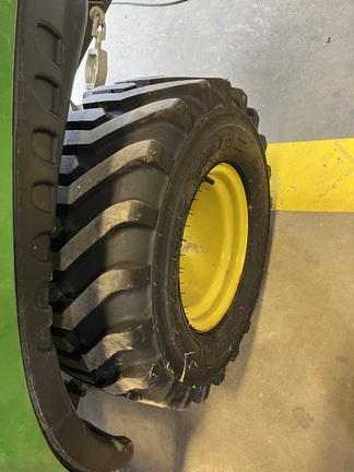 2019 John Deere 1025R Tractor Compact