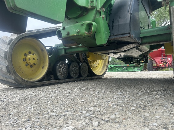 2004 John Deere 8520T Tractor Rubber Track