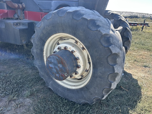 2005 Versatile 2180 Tractor