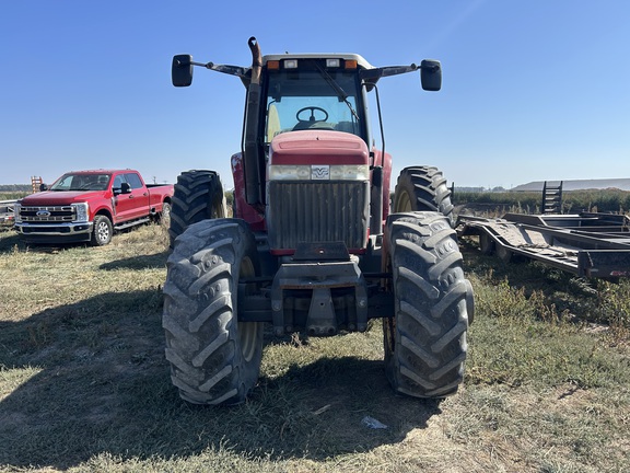2005 Versatile 2180 Tractor
