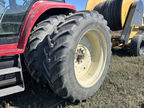 2005 Versatile 2180 Tractor