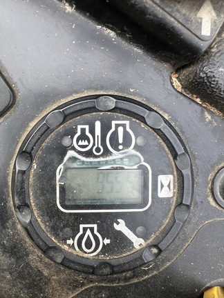 2022 John Deere Z930M Mower/Zero Turn