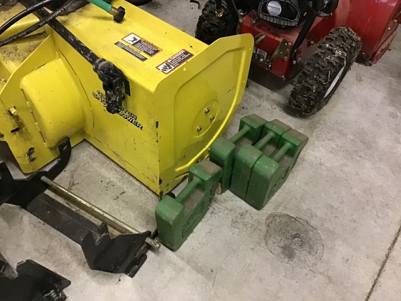 2004 John Deere 47 Snow Blower