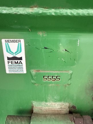 2013 Misc Endurance Fertilizer Spreader
