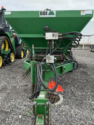 Misc ENDURANCE Fertilizer Spreader